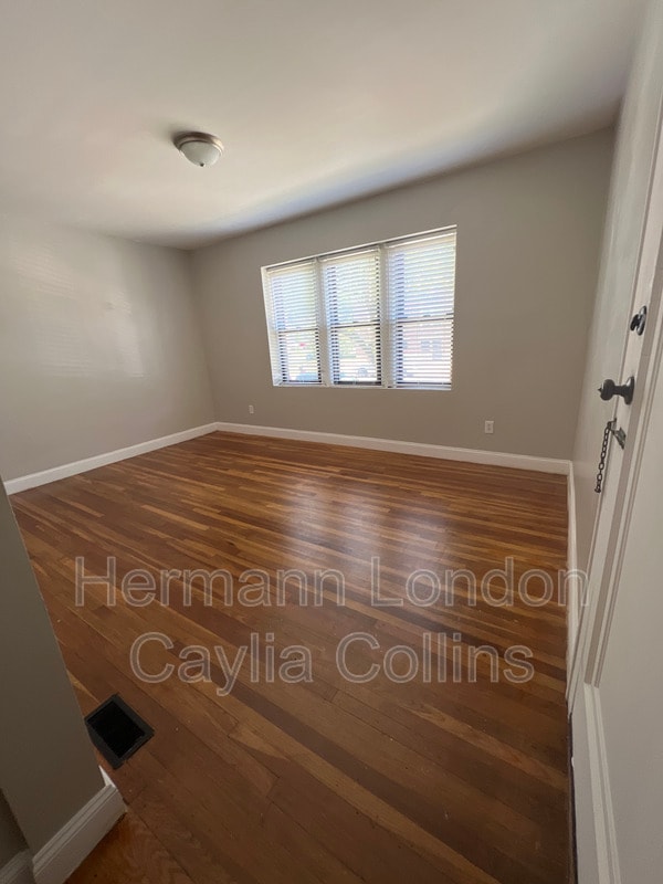 3656 Bates St Unit 1W, St. Louis, MO 63116 Condo for Rent in St