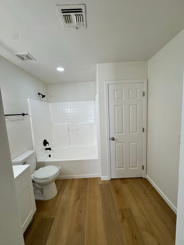 Building Photo - 11361 W Loma Blanca Dr