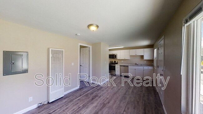 Foto del edificio - 2409 E St Vrain St