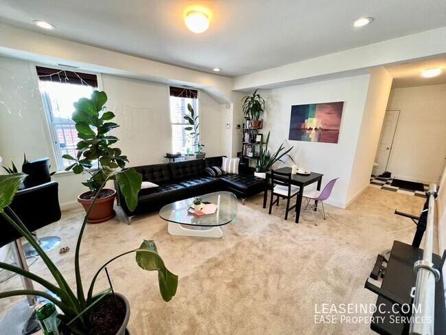 Foto del edificio - 1340 Fairmont St NW