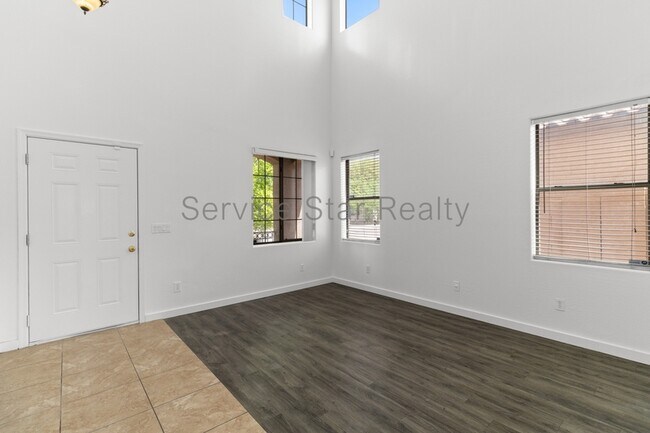 Foto del edificio - 7425 W Crown King Rd