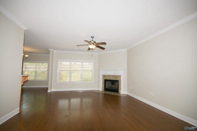 Foto del edificio - 106 Back Creek Cir NW