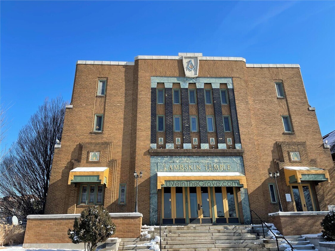 Foto principal - 1052 S Kingshighway Blvd