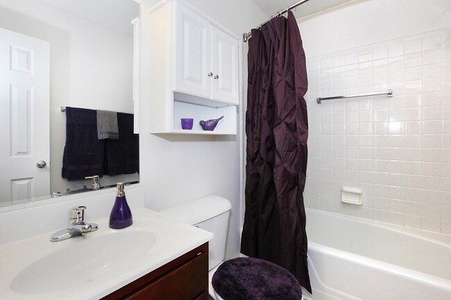 Baño - Greece Commons