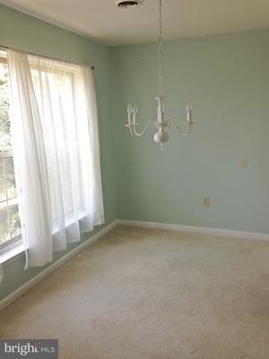 Building Photo - 1106 Skyview Dr