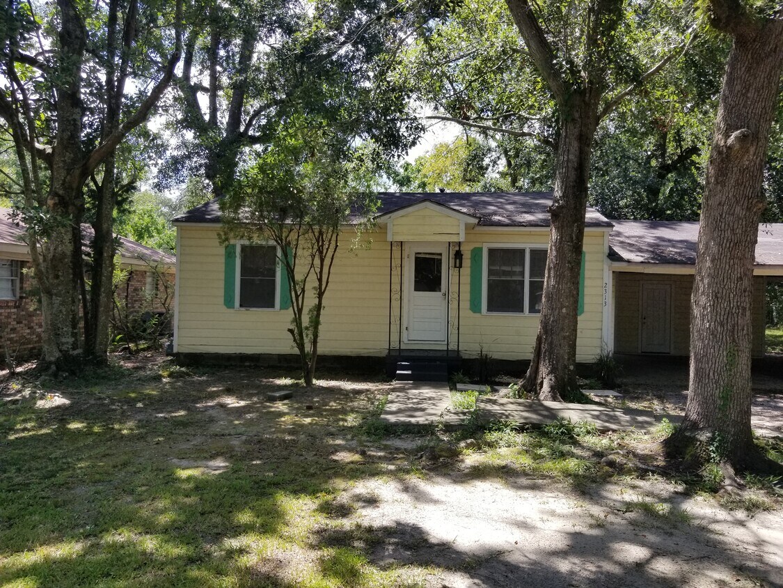 Photo - 2313 5th Ave (Gulfport, MS)