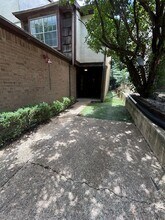 Building Photo - 7414 Fair Oaks Ave