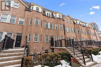 Building Photo - 760 Lawrence Ave W