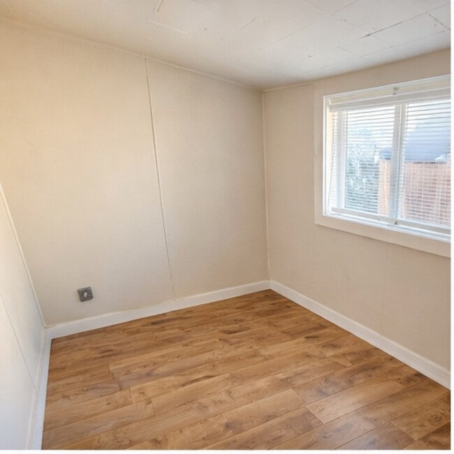 Foto del edificio - 10 SE Roosevelt Ave