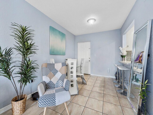 Building Photo - 13820 SW 112th St