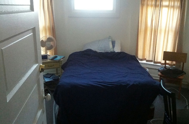 Building Photo - 1006 N Aurora St