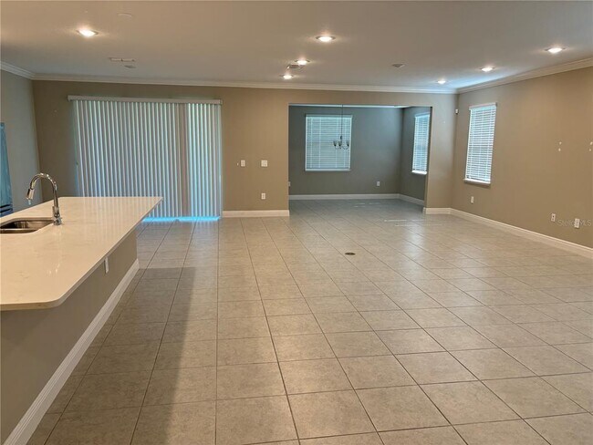 Building Photo - 2221 Citrus Breeze Dr