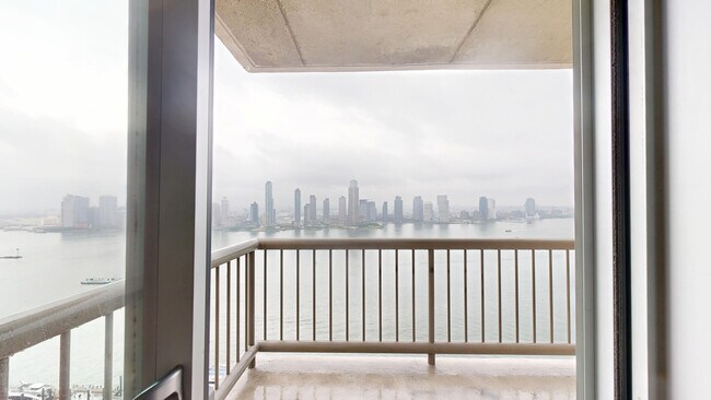 Interior Photo - View 34