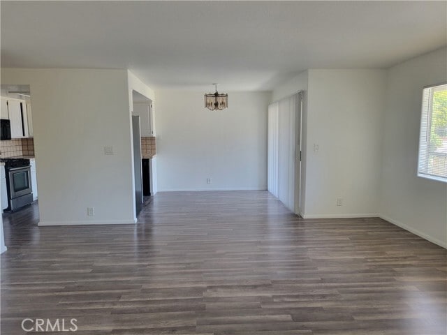 Building Photo - 923 E Ocean Blvd