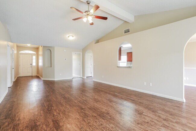Foto del edificio - 607 Cozybrook Ln
