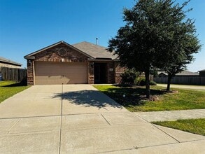 Building Photo - 4420 Elderberry St