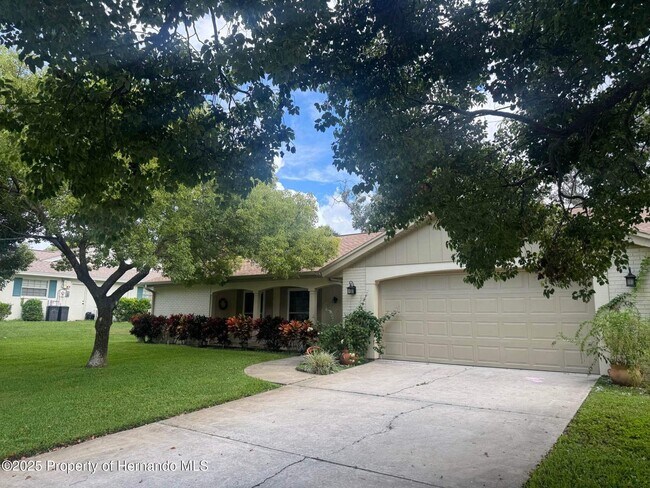 Building Photo - 12814 Ironwood Cir