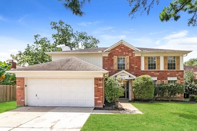 Foto del edificio - 16110 Sweetwater Creek Dr