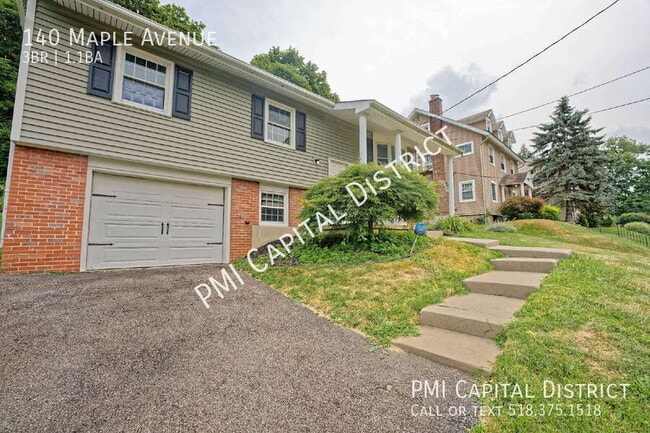 Foto del edificio - 140 Maple Ave