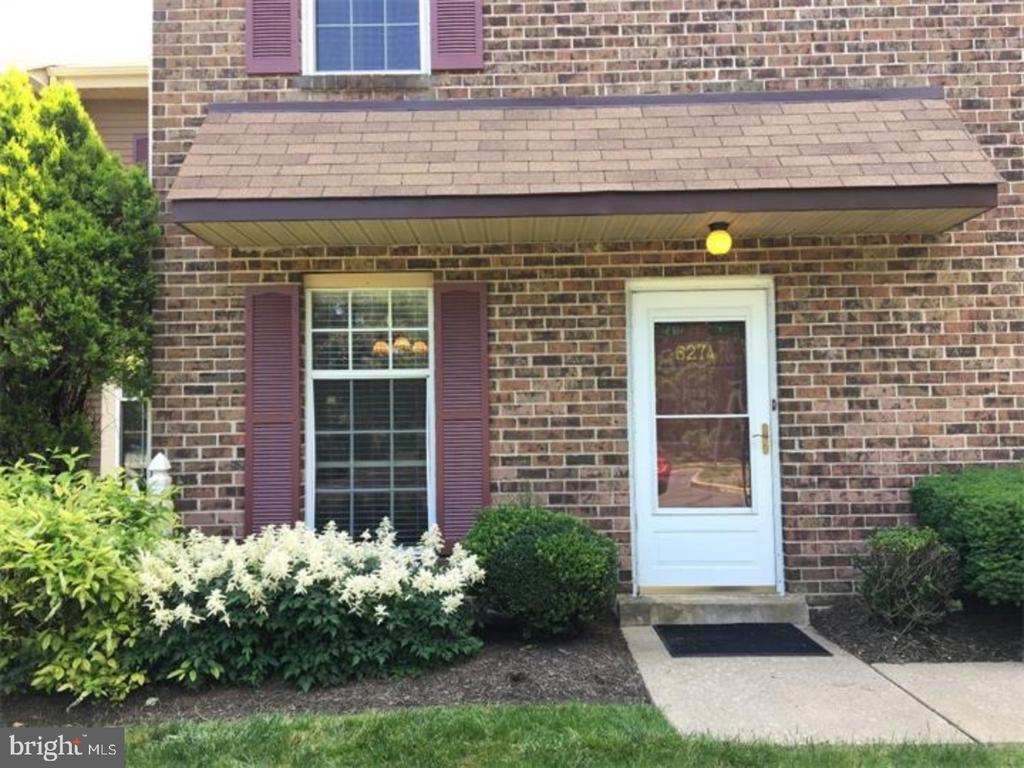 Foto principal - 627A Palmer Ln