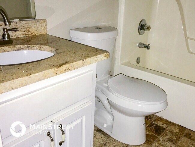 Foto del edificio - 165 Cambridge Way