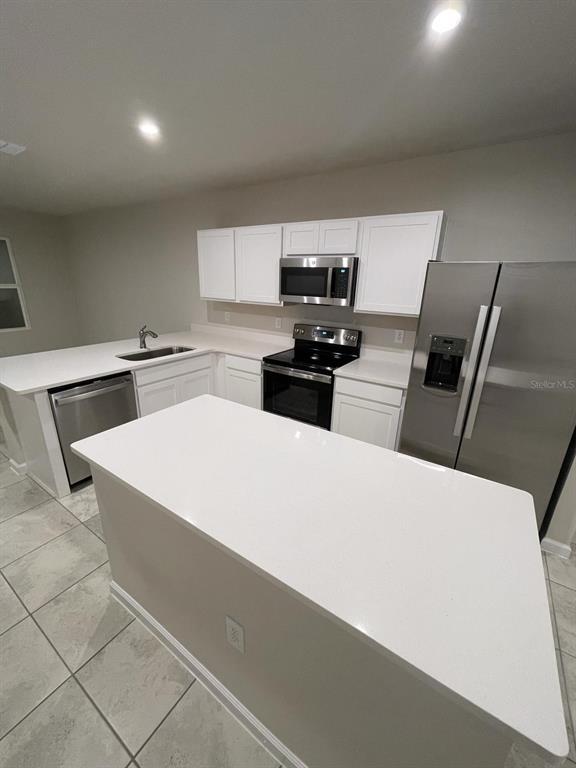 Foto del edificio - 2034 Edison Pointe Blvd