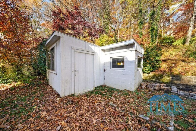 Building Photo - 3407 Humpton Rd