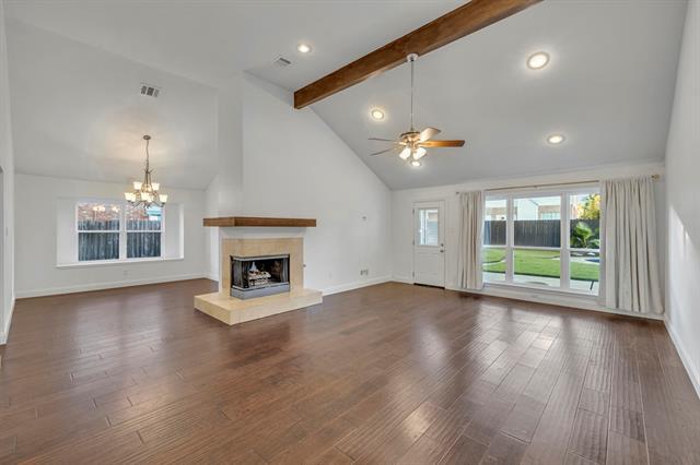 Foto del edificio - 3354 Summerfield Dr