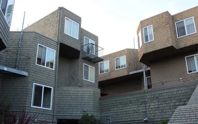 Foto del edificio - 1227 Hampshire St