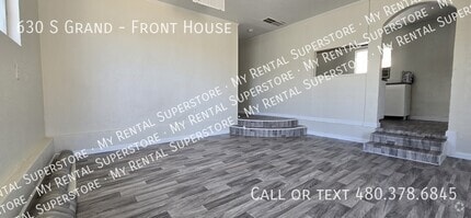 Building Photo - 630 S Grand