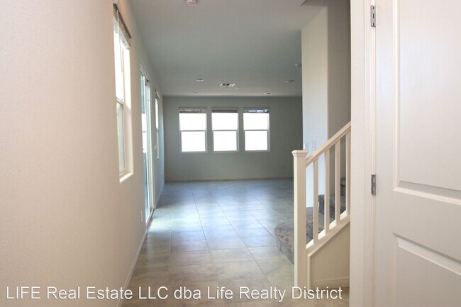 Building Photo - 5 br, 4 bath House - 2970 Saltillo Ln