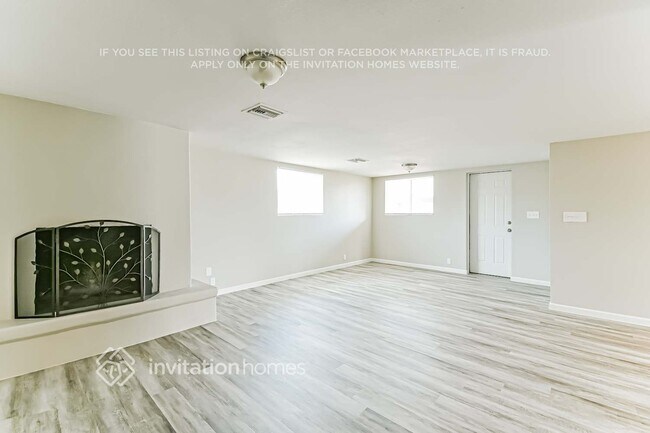 Foto del edificio - 2128 W Hartford Ave