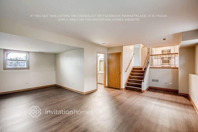 Foto del edificio - 3818 Jonathan Simpson Dr