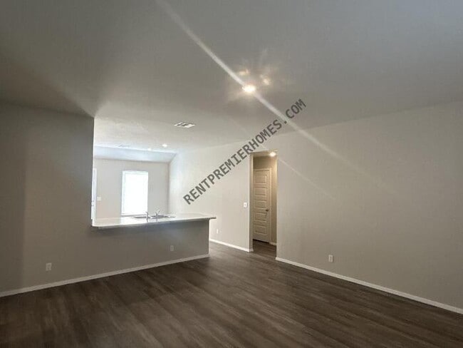 Foto del edificio - 29140 E79th Pl S