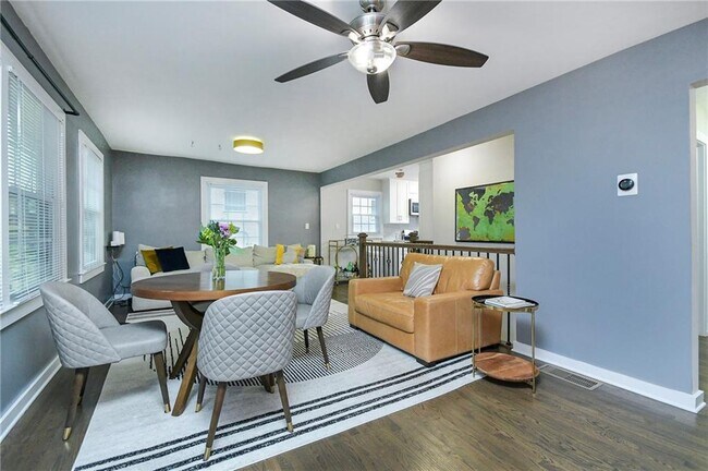 Foto del edificio - 1452 Akridge St NW