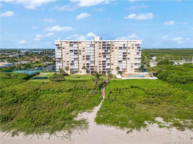 Foto del edificio - 3200 N Hwy A1A