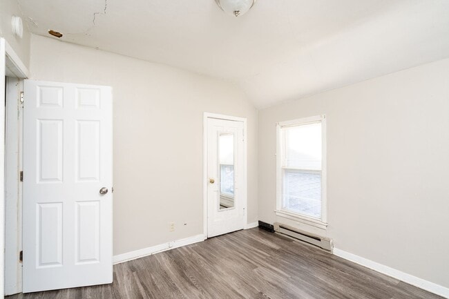 Foto del edificio - 1315 State St