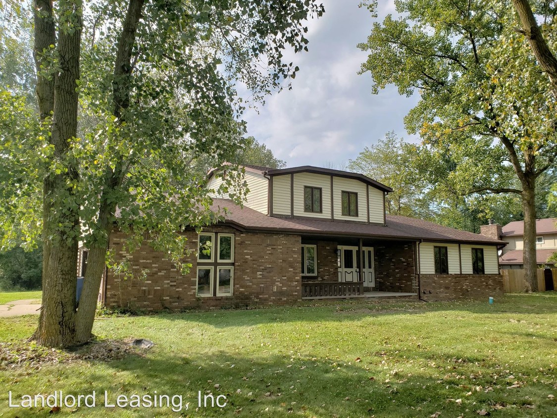 Primary Photo - 5 br, 2.5 bath House - 5130 Oak Hill Blvd.