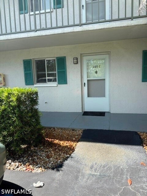 Building Photo - 5651 Rattlesnake Hammock Rd