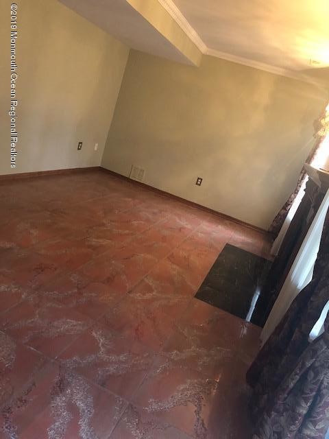 Foto del edificio - 194 Nathan Dr