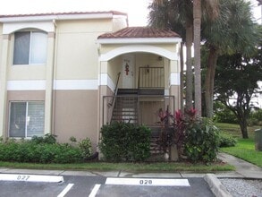 Building Photo - 815 Boynton Beach Blvd