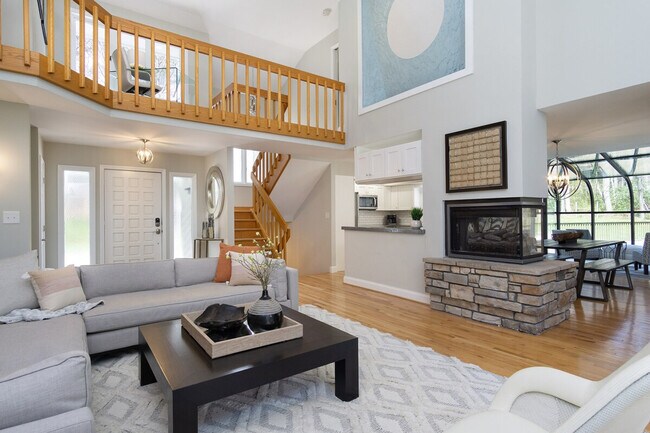 Foto del edificio - 19 Shady Brook Ln