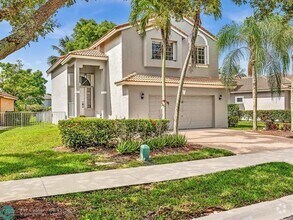 Building Photo - 16418 Sapphire St