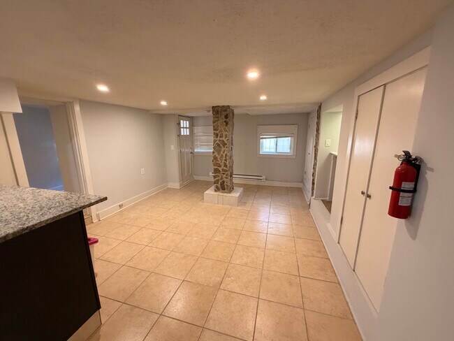 Foto del edificio - 2814 Quarry Rd NW