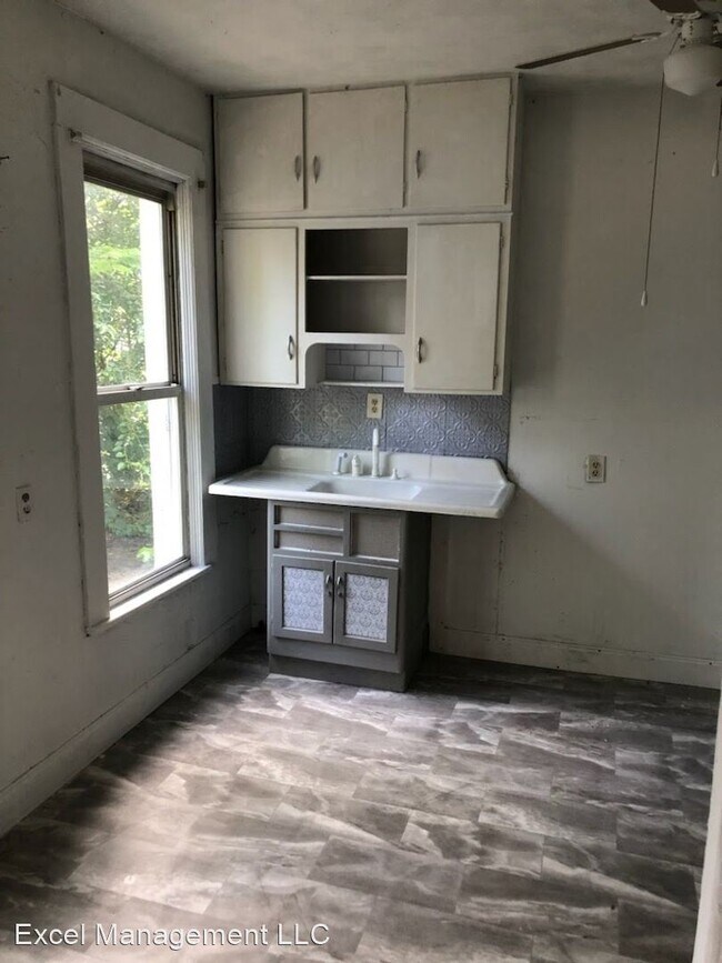 Foto del edificio - 2 br, 2 bath House - 820 Prospect St