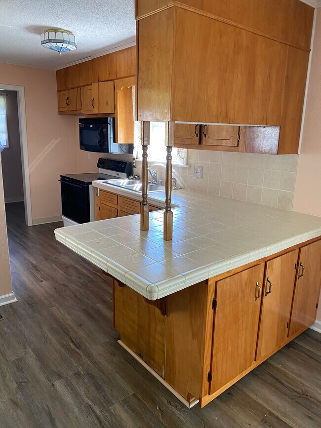 Building Photo - 137 Churchton Subdivision Rd