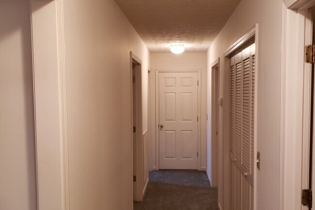 Foto del edificio - 1011 Brookwood Dr