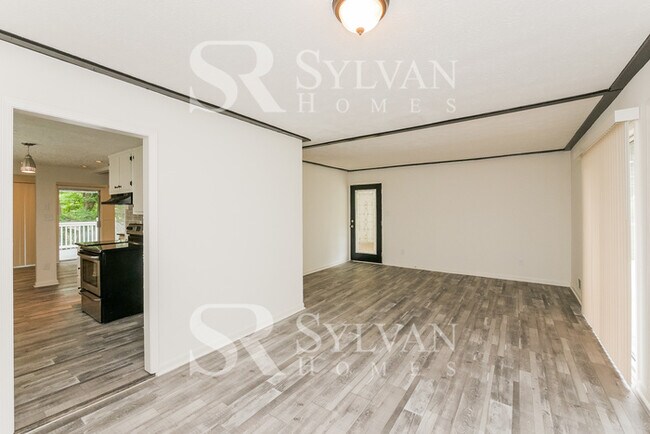 Building Photo - Luxury, Location, and Convenience, it is a...
