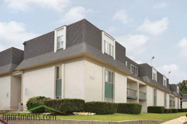 Mansard House Apartments Kalamazoo Mi Building Mansard House
