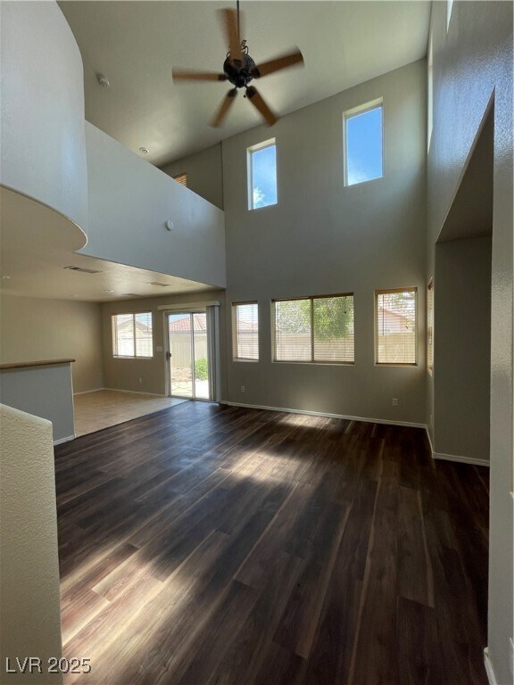 Foto del edificio - 9156 Spoonbill Ridge Pl